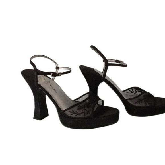 Chinese Laundry Sling Back Pump - Picture 4 of 10